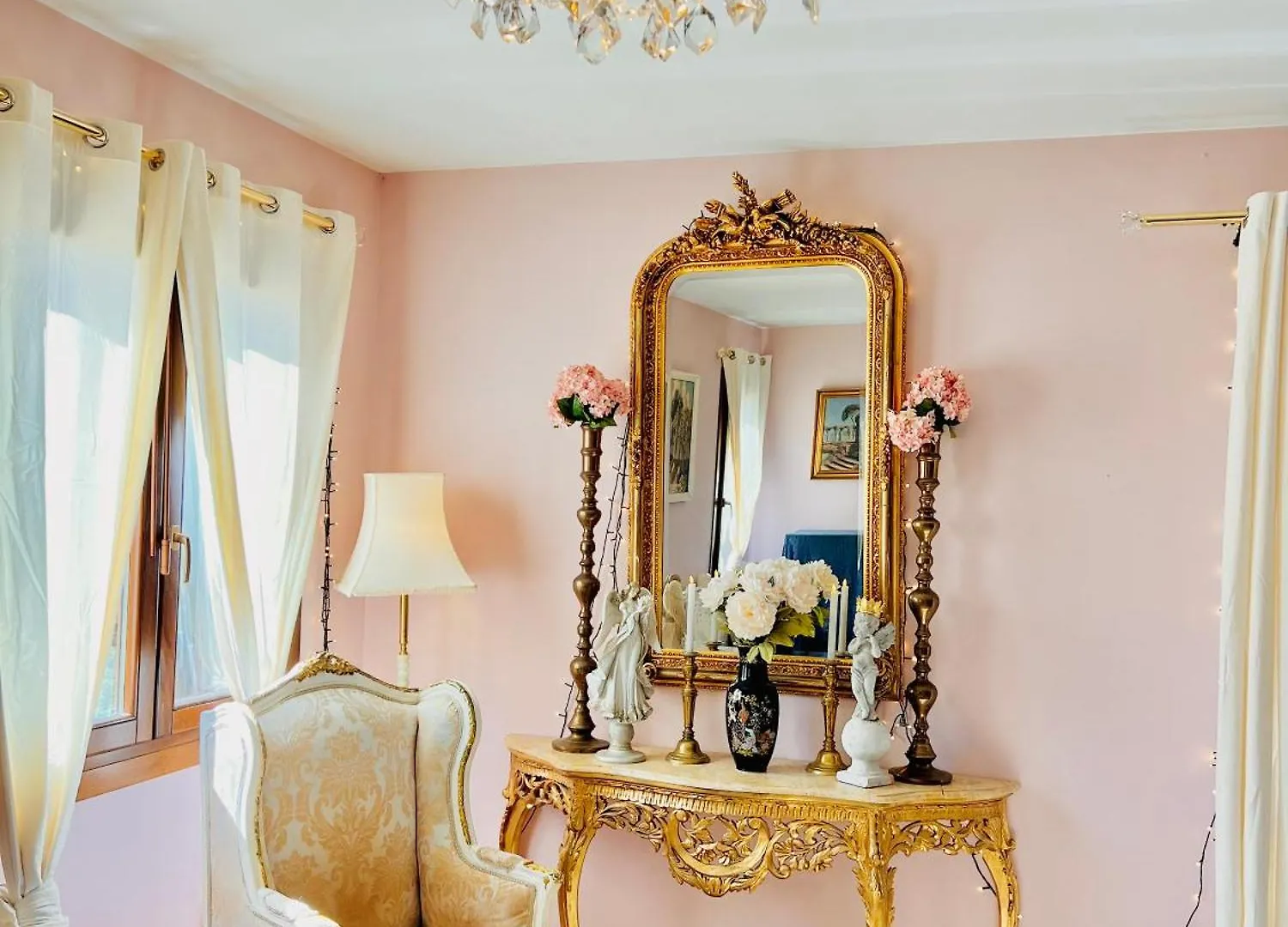 Esmaraldas House Of Love Terrasini