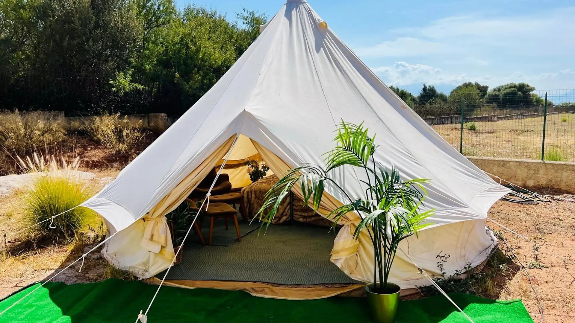 Guest house Esmaraldas House Of Love Terrasini