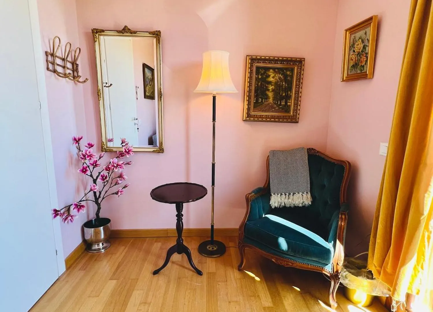 Guest house Esmaraldas House Of Love Terrasini
